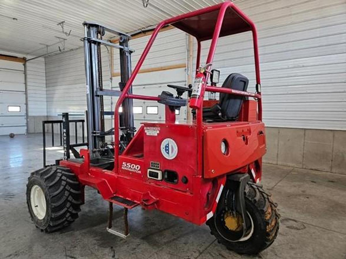 Used 2017 Navigator RT-5500 Truck Mounted Forklift
