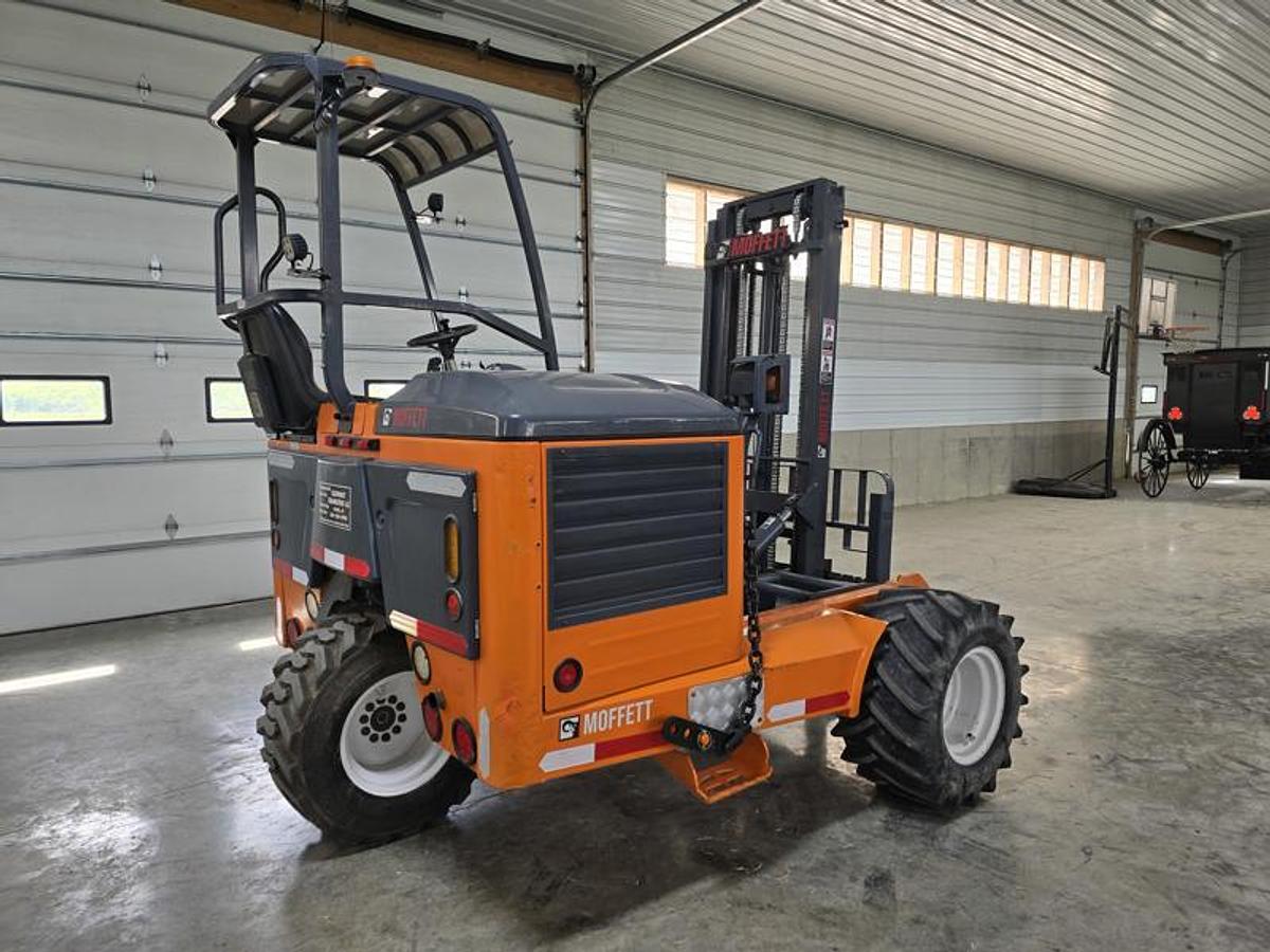 Used 2016 Moffett M8 55.3