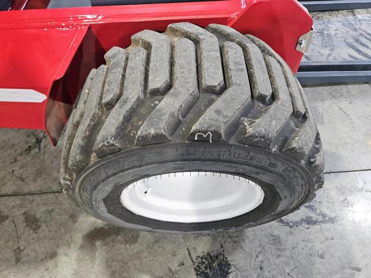 Used 2014 Moffett M55
