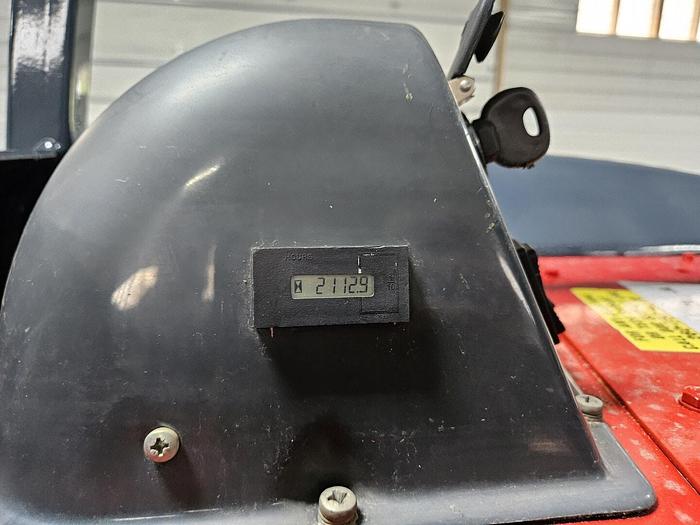 Used 2014 Moffett M55