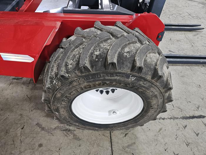 Used 2015 Moffett M8 55.3