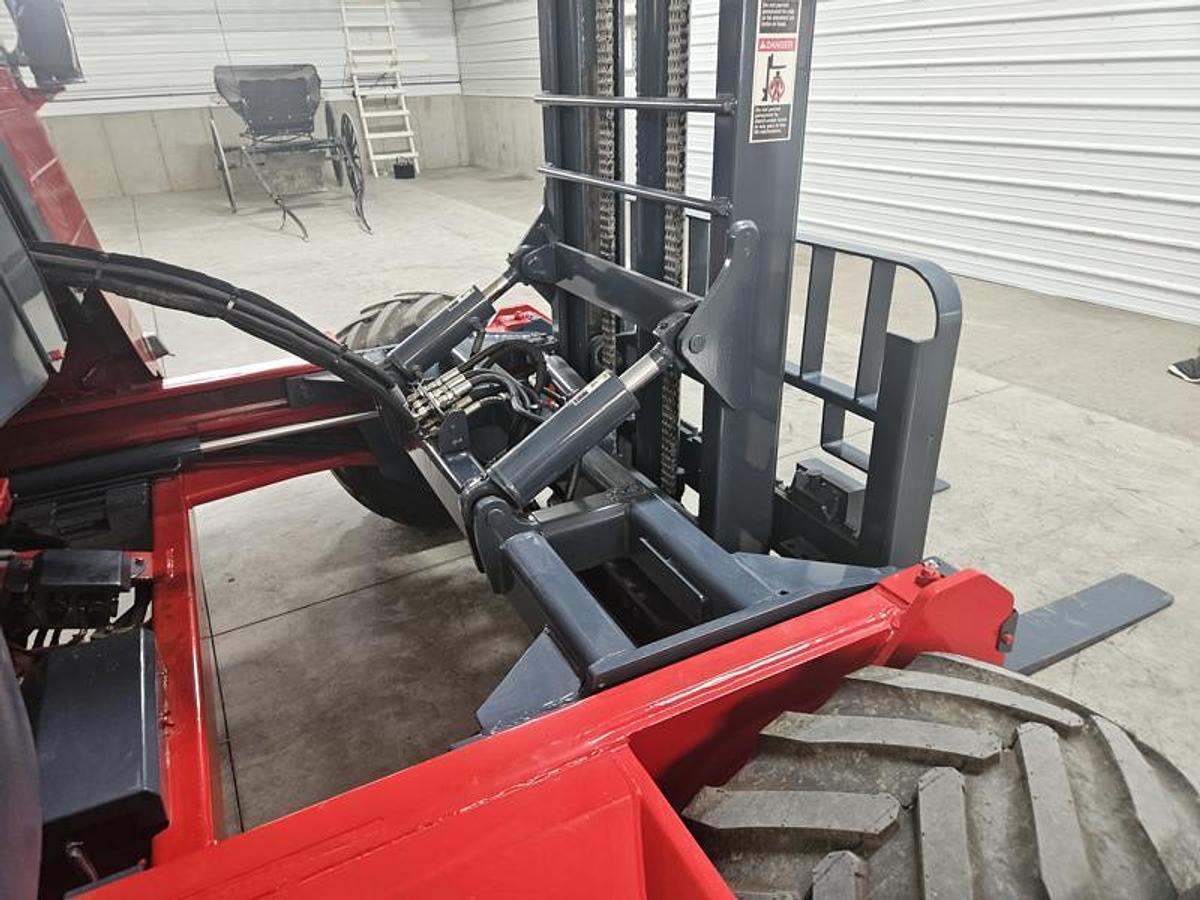Used 2015 Moffett M8 55.3