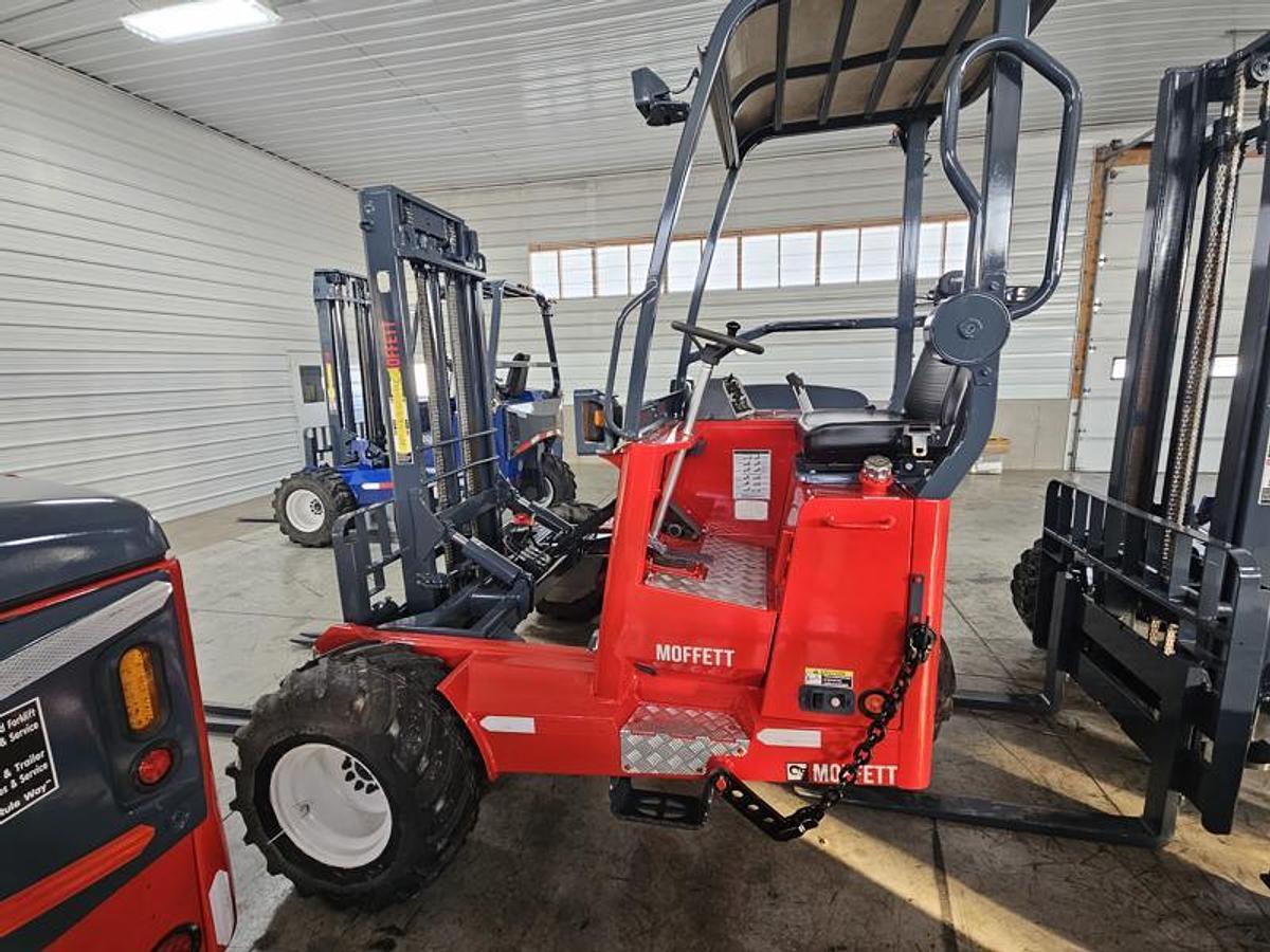 Used 2015 Moffett M8 55.3