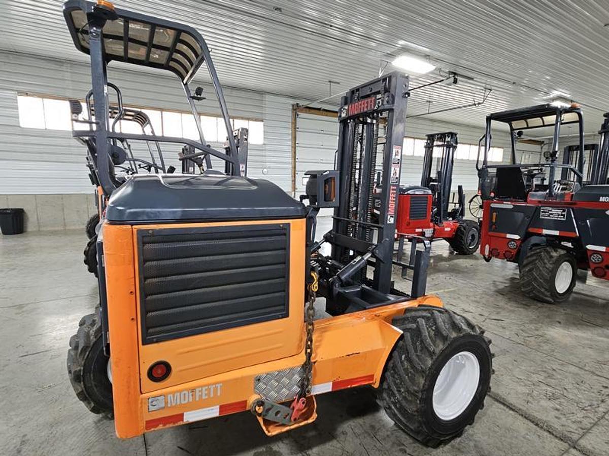 Used 2016 Moffett M8 55.3