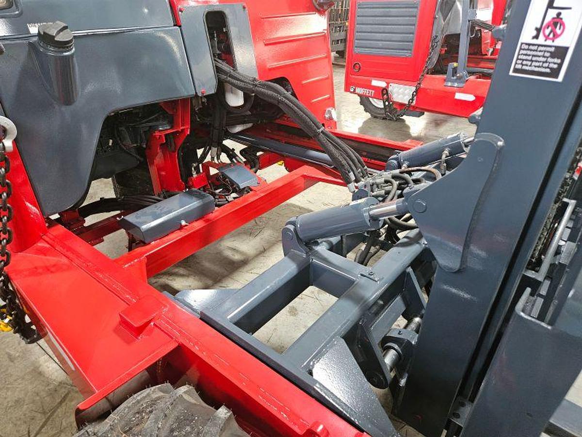 Used 2013 Moffett M70