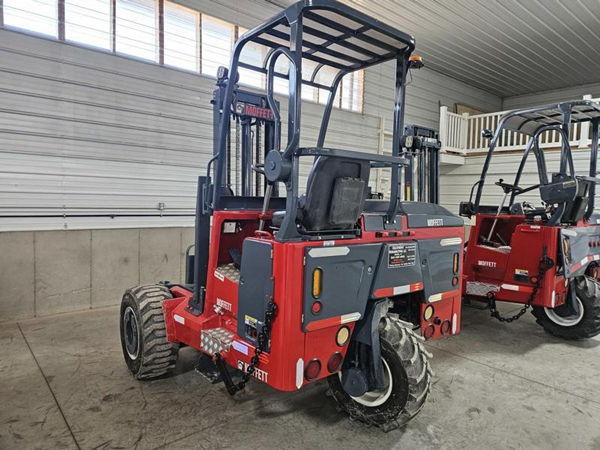 Used 2019 Moffett M8 55.4 4 Way