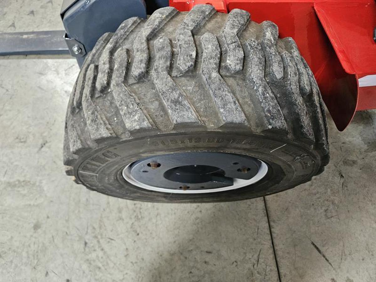 Used 2007  Moffett M 55.4  4 Way