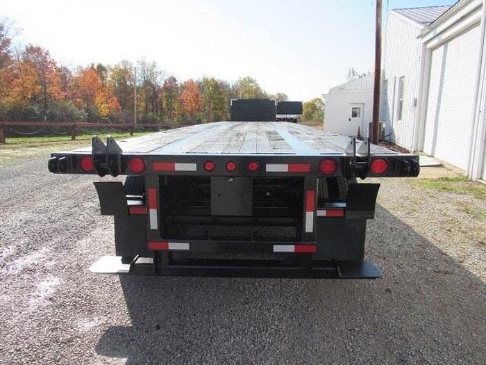 Used 2013 Utility 48' X 102 Princeton/Moffett Trailer