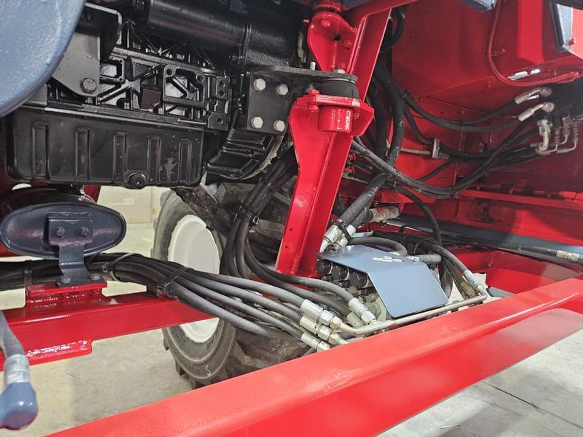 Used 2019 Moffett M8 55.3NX