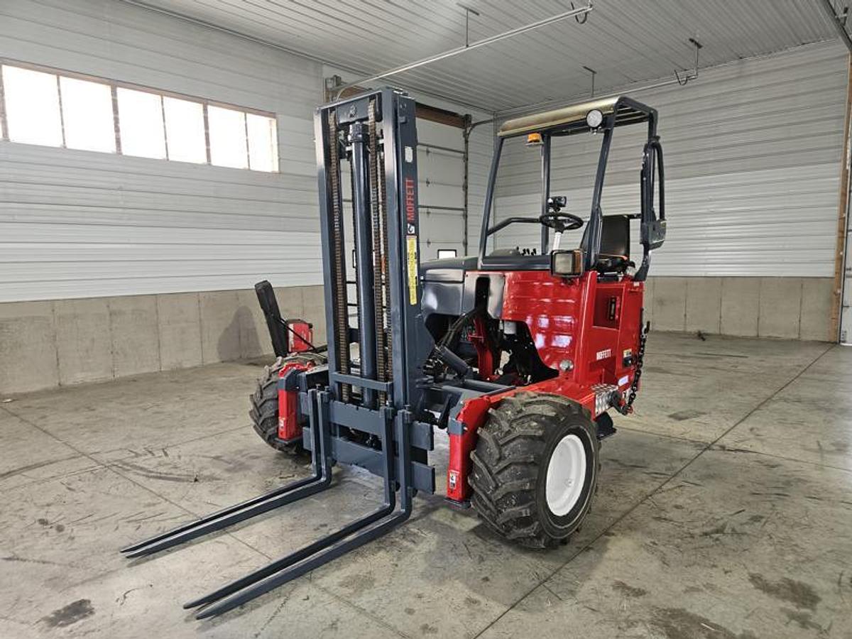 Used 2014 Moffett M55