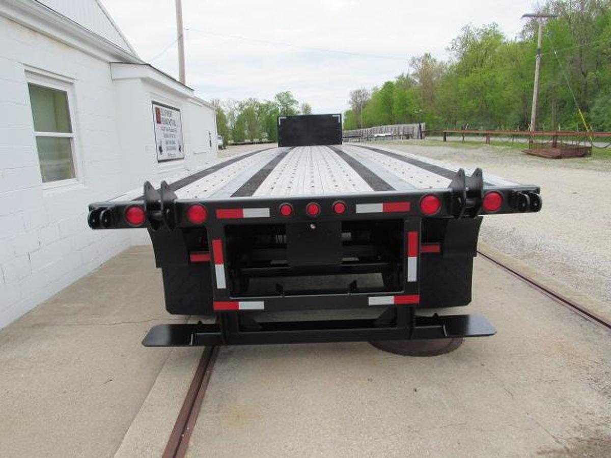 Used 2015 Fontaine 48' X 102" Aluminum Combo Princeton/Moffett Trailer