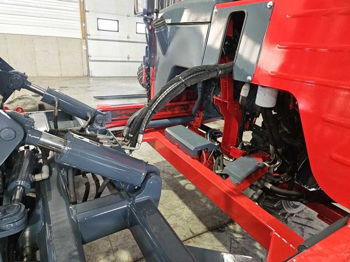 Used 2013 Moffett M55