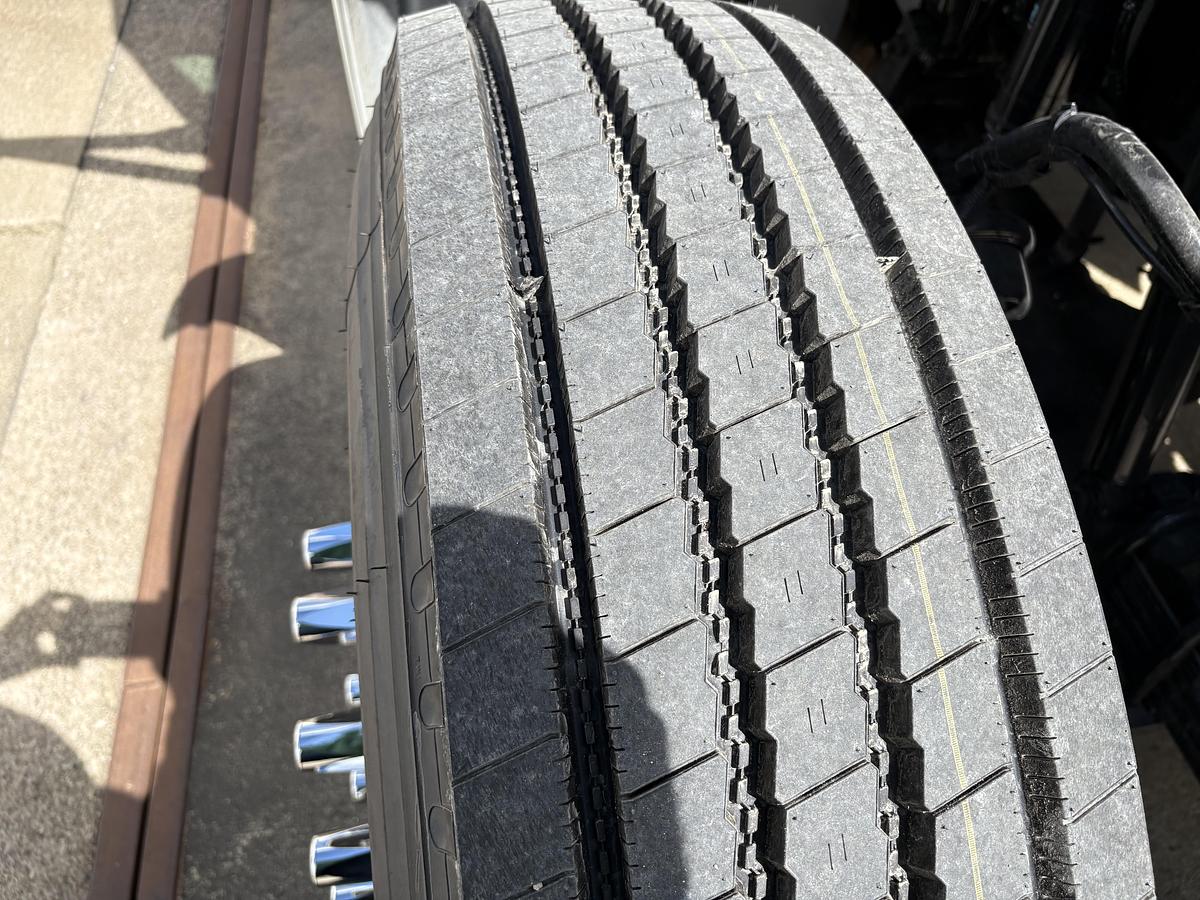 Used 2020 Kenworth T370 Flatbed Truck