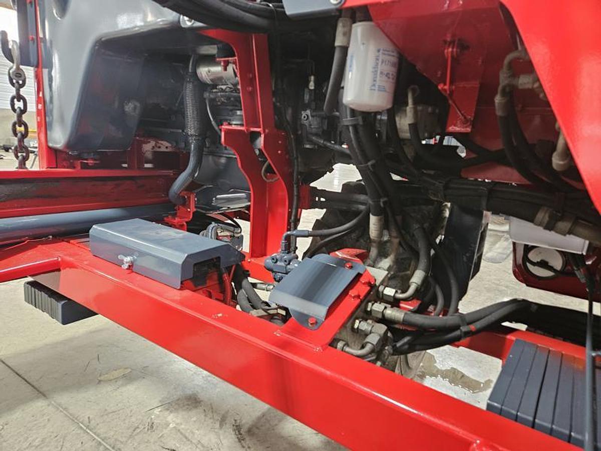 Used 2007 Moffett M 80BC