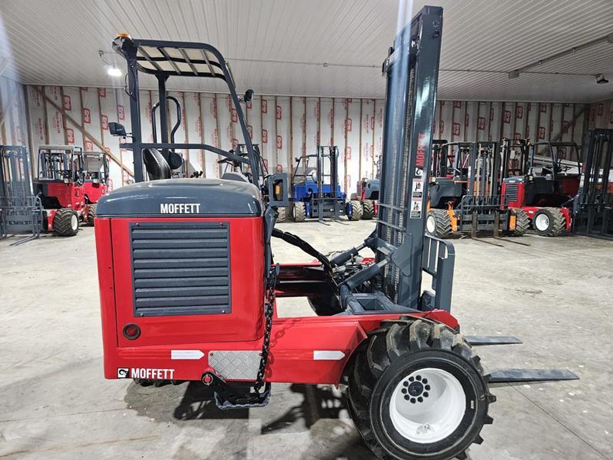 Used 2015 Moffett M8 55.3