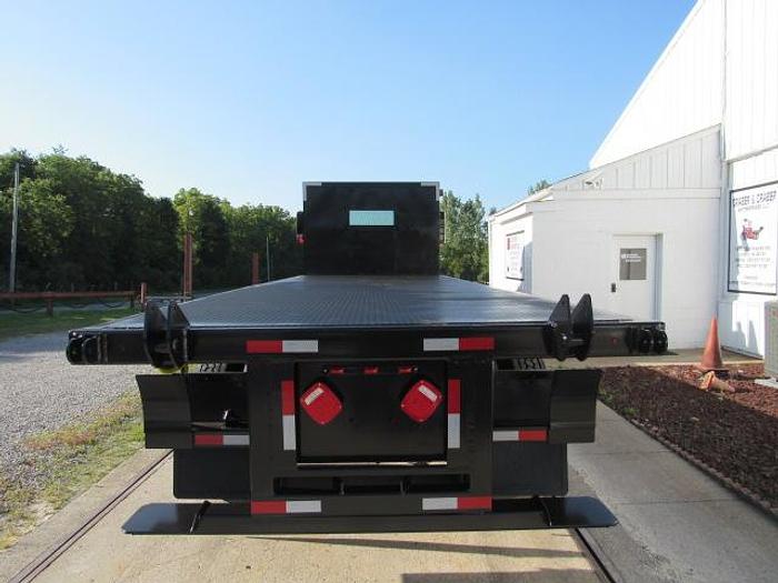 Used 2016 VOLVO VHD FLATBED TRUCK W/UNIVERSAL MOFFETT/PRINCETON MOUNTING KIT