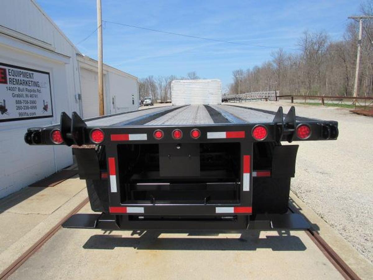 Used 2016 Utility 36' 6" X 102 Alum Combo Princeton/Moffett Trailer