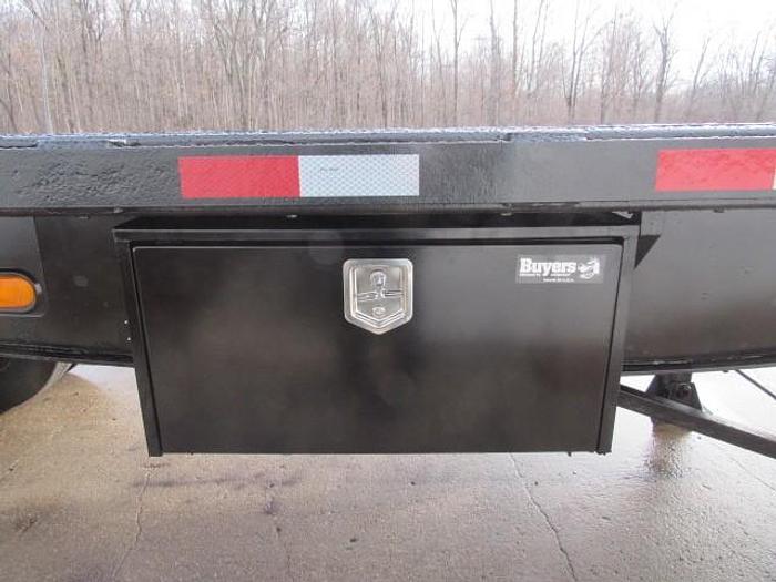 Used 2013 Utility 32' X 96" Princeton/Moffett Trailer