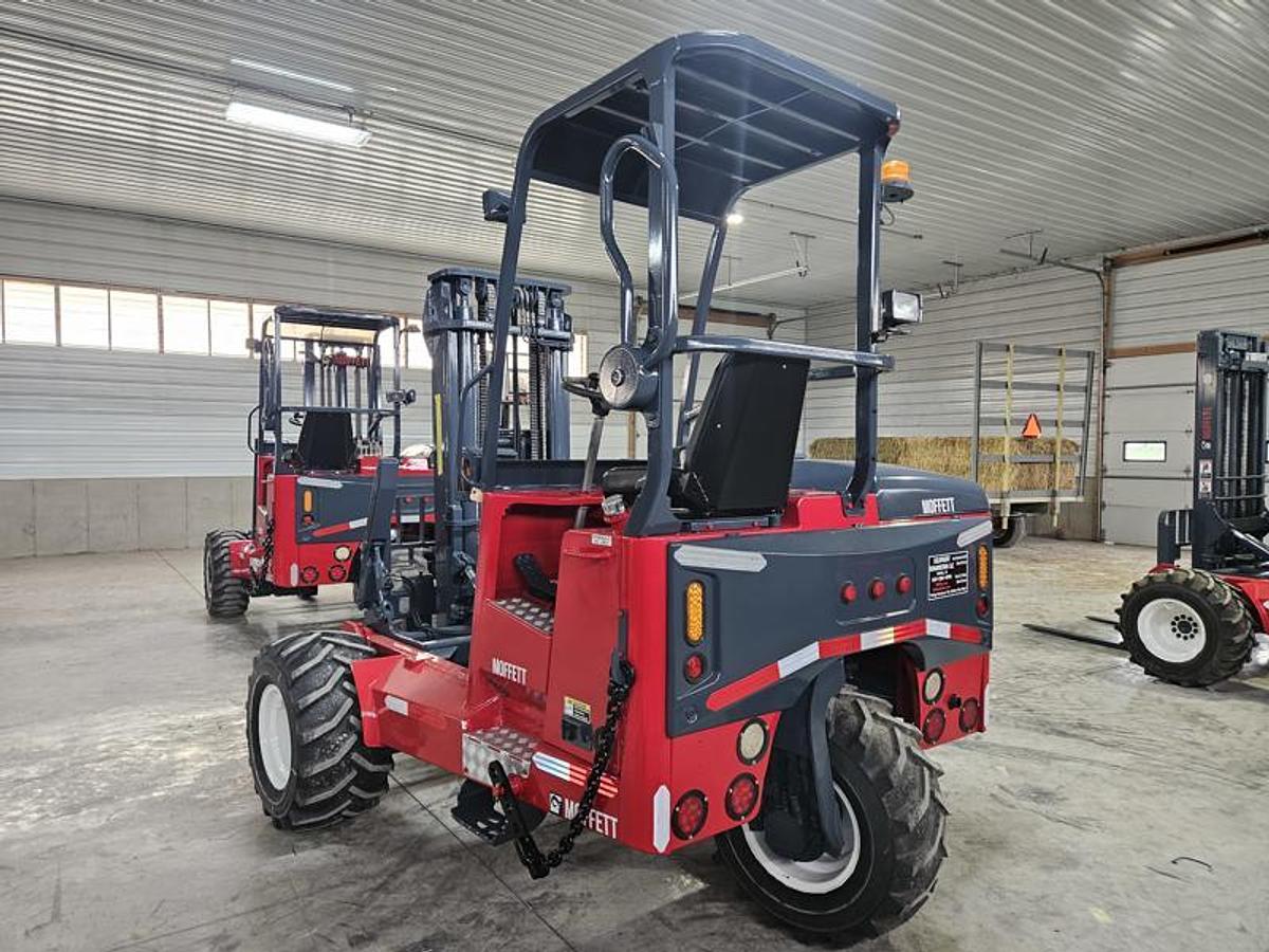 Used 2014  Moffett M 55.4  4 Way