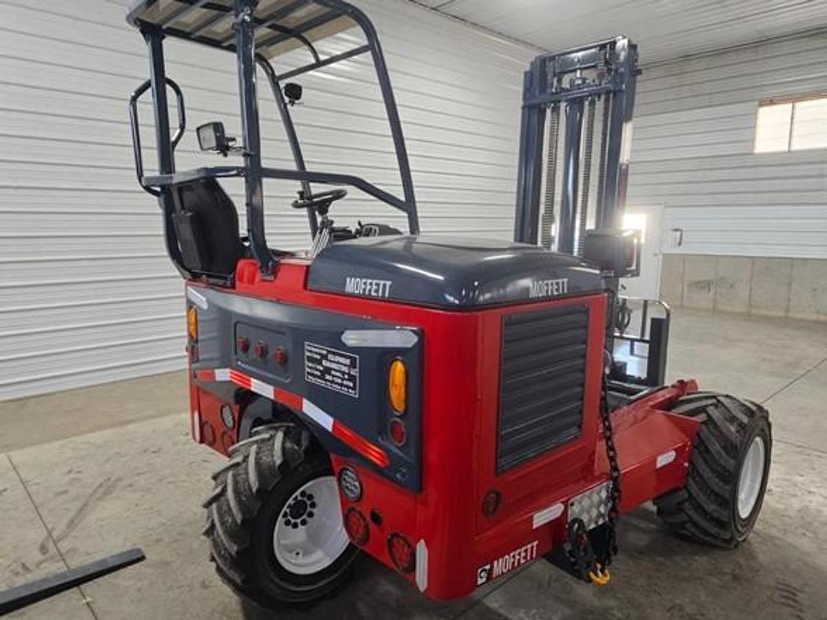 Used 2015 Moffett M8 70.3
