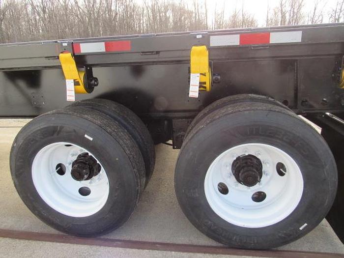 Used 2016 Great Dane Trailers 36' 6" X 102" Flatbed Moffett Trailer