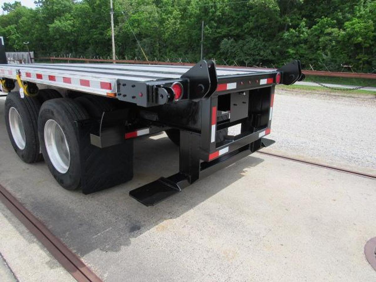 Used 2015 Fontaine 36' 6" X 102" Aluminum Combo Princeton/Moffett Trailer