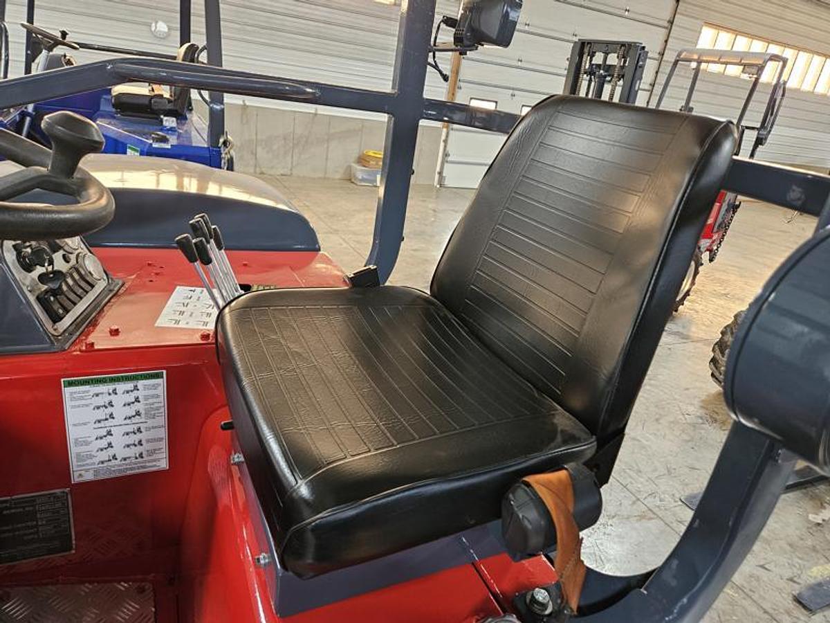 Used 2007  Moffett M 55.4  4 Way