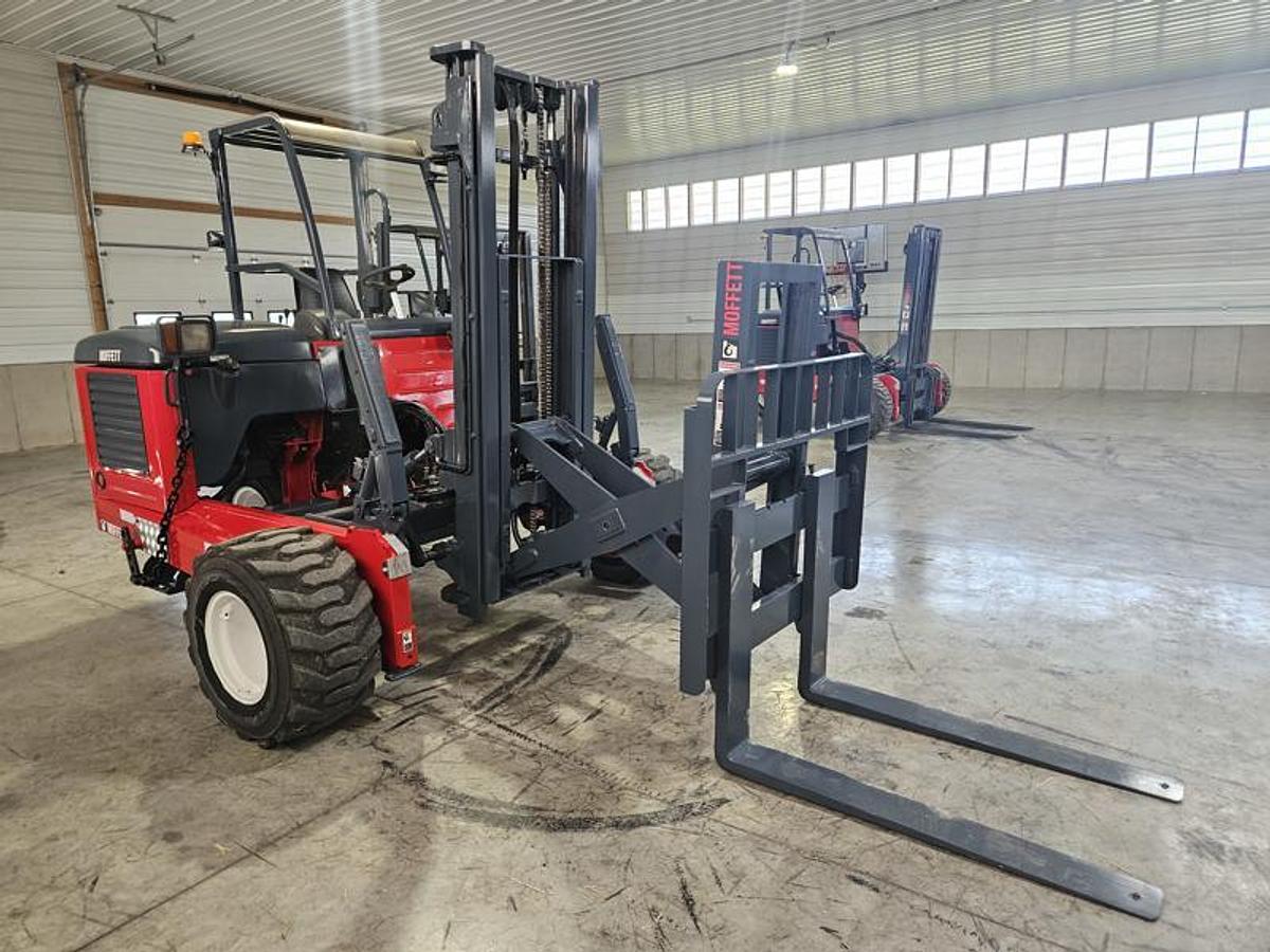 Used 2010 Moffett M55P with Extended Reach