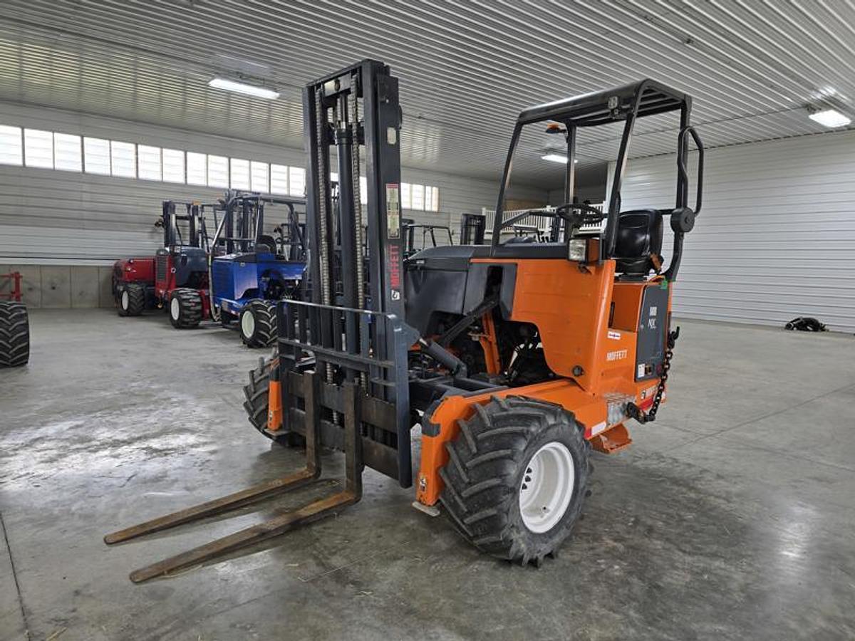 Used 2016 Moffett M8 55.3