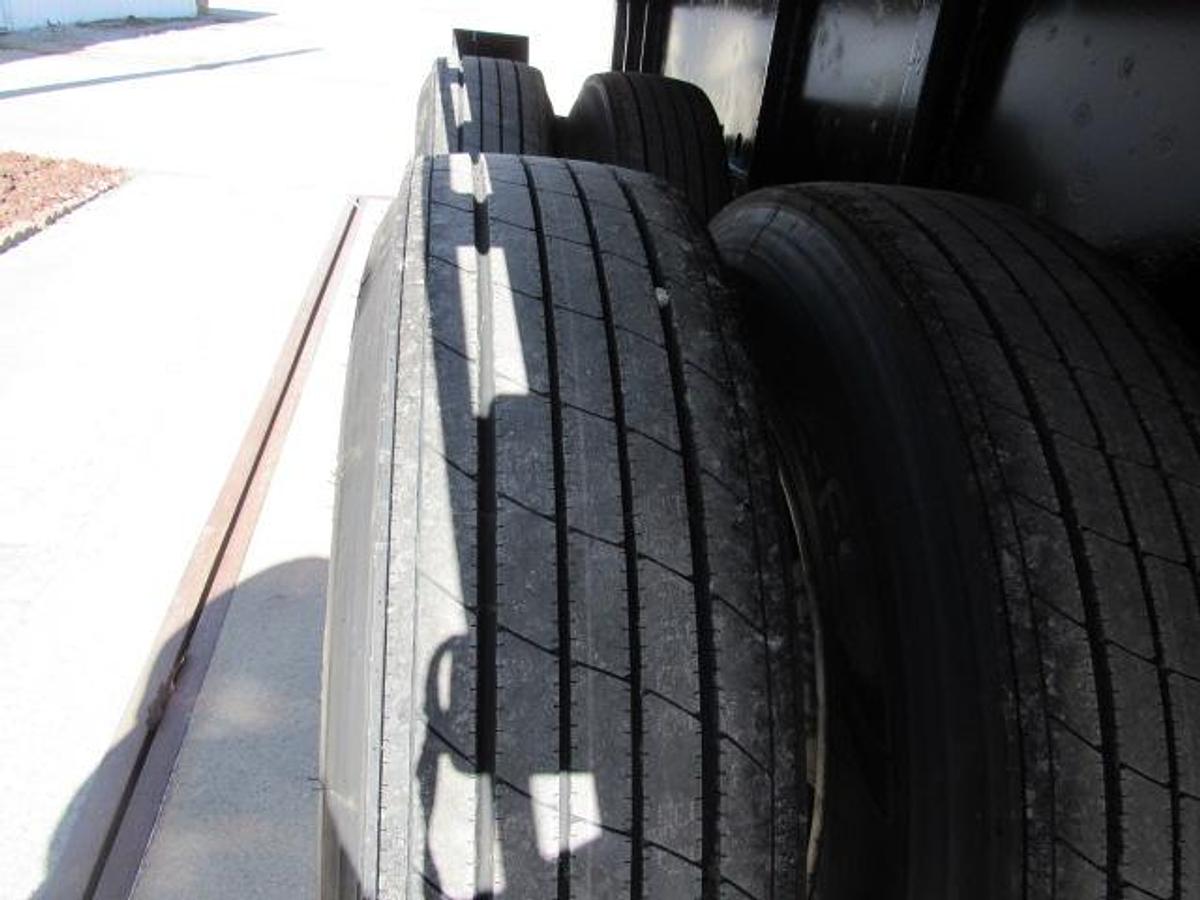 Used 2016 Utility 48' X 102 Alum Combo Princeton/Moffett Trailer