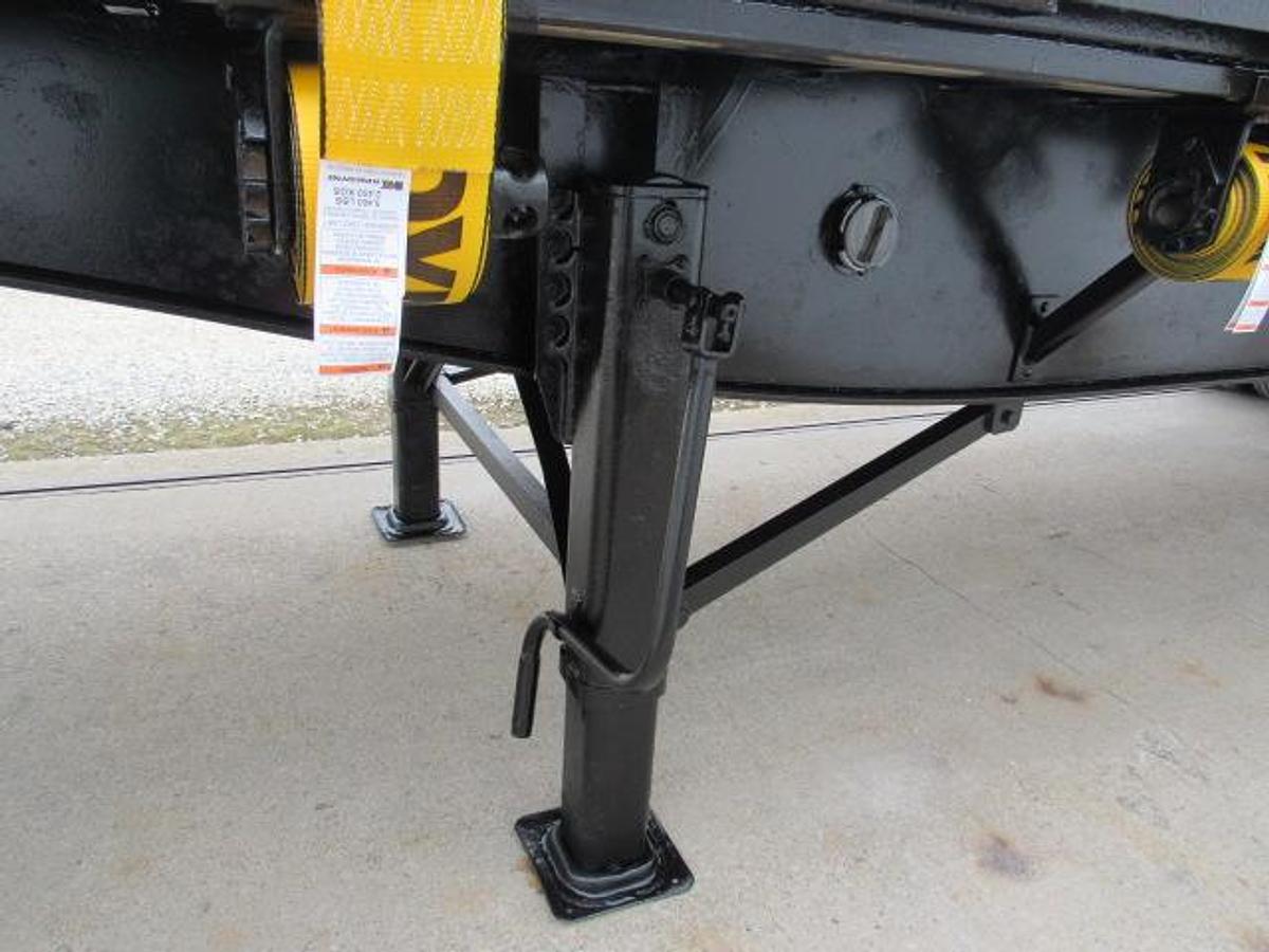 Used 2012 Utility 36' 6" X 102 Princeton/Moffett Trailer