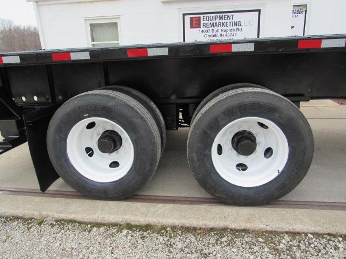 Used 2012 Utility 36' 6" X 102 Princeton/Moffett Trailer