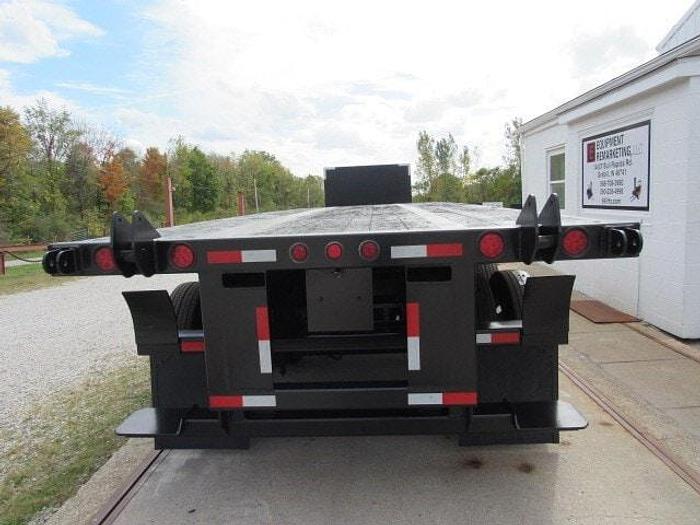 Used 2013 Great Dane Trailers 36' 6" X 102" Flatbed Moffett Trailer