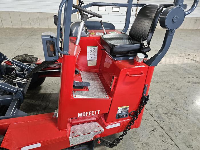 Used 2015 Moffett M8 55.3