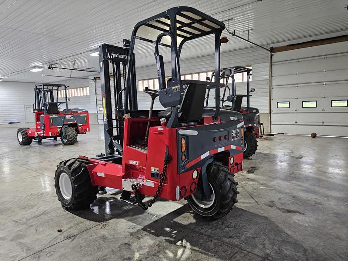 Used 2012 Moffett M70