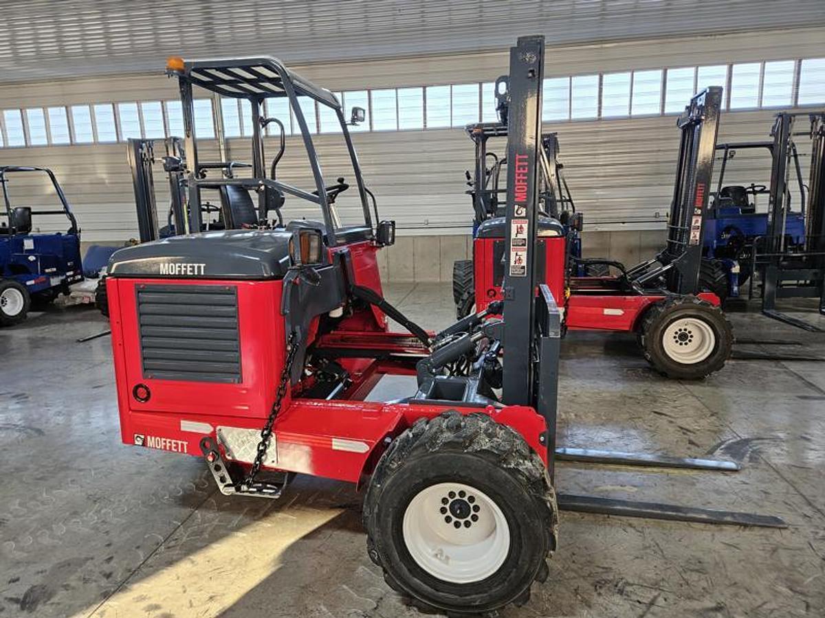 Used 2008  Moffett M 55