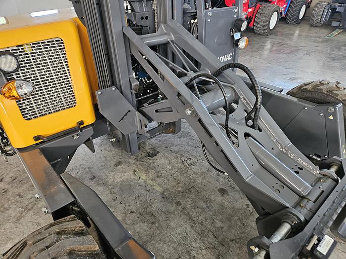 2024 LOADMAC 255 Ultra Forklift with 10' Mast