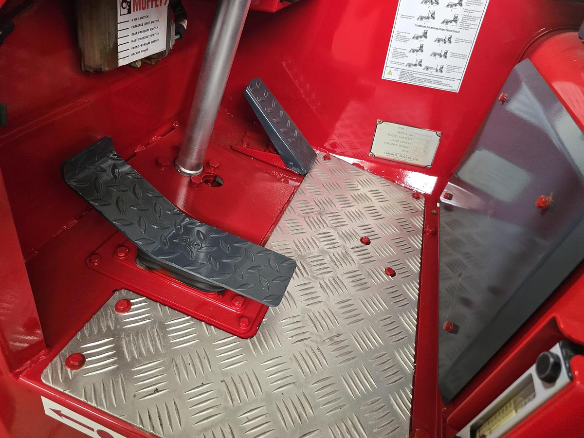 Used 2012 Moffett M50.4 4 Way