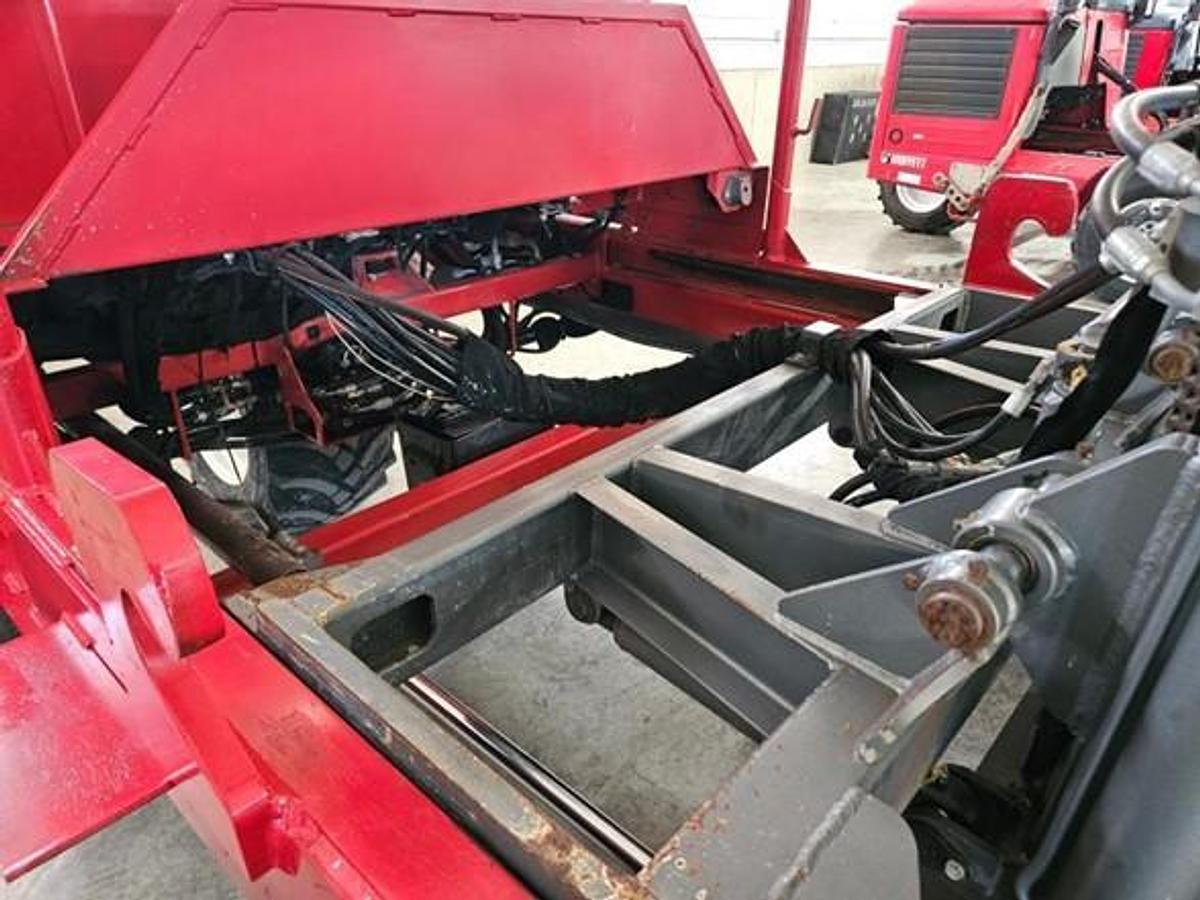 Used 2017 Navigator RT-5500 Truck Mounted Forklift