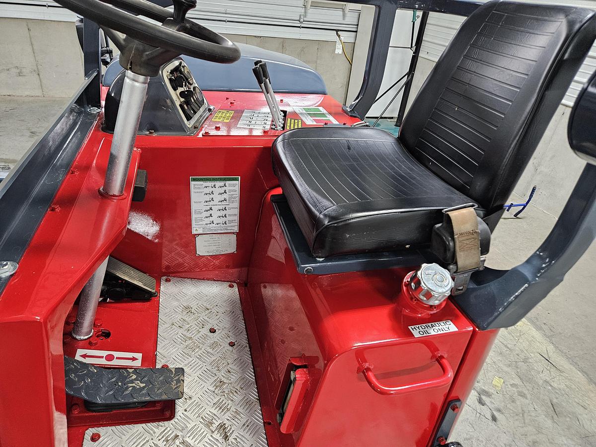 Used 2015 Moffett M8 55.4 4 Way