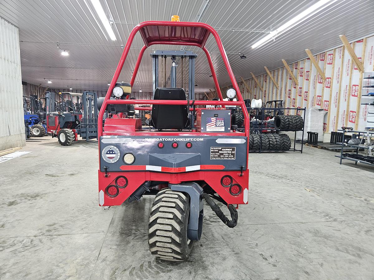 Used 2014 Navigator RT-5500 Truck Mounted Forklift