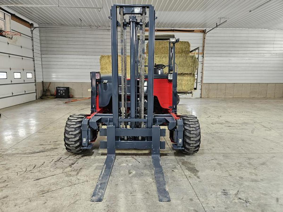 Used 2016 Moffett M8 55.4  4 Way