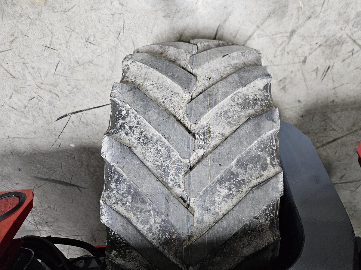 Used 2015 Moffett M8 55.4 4 Way