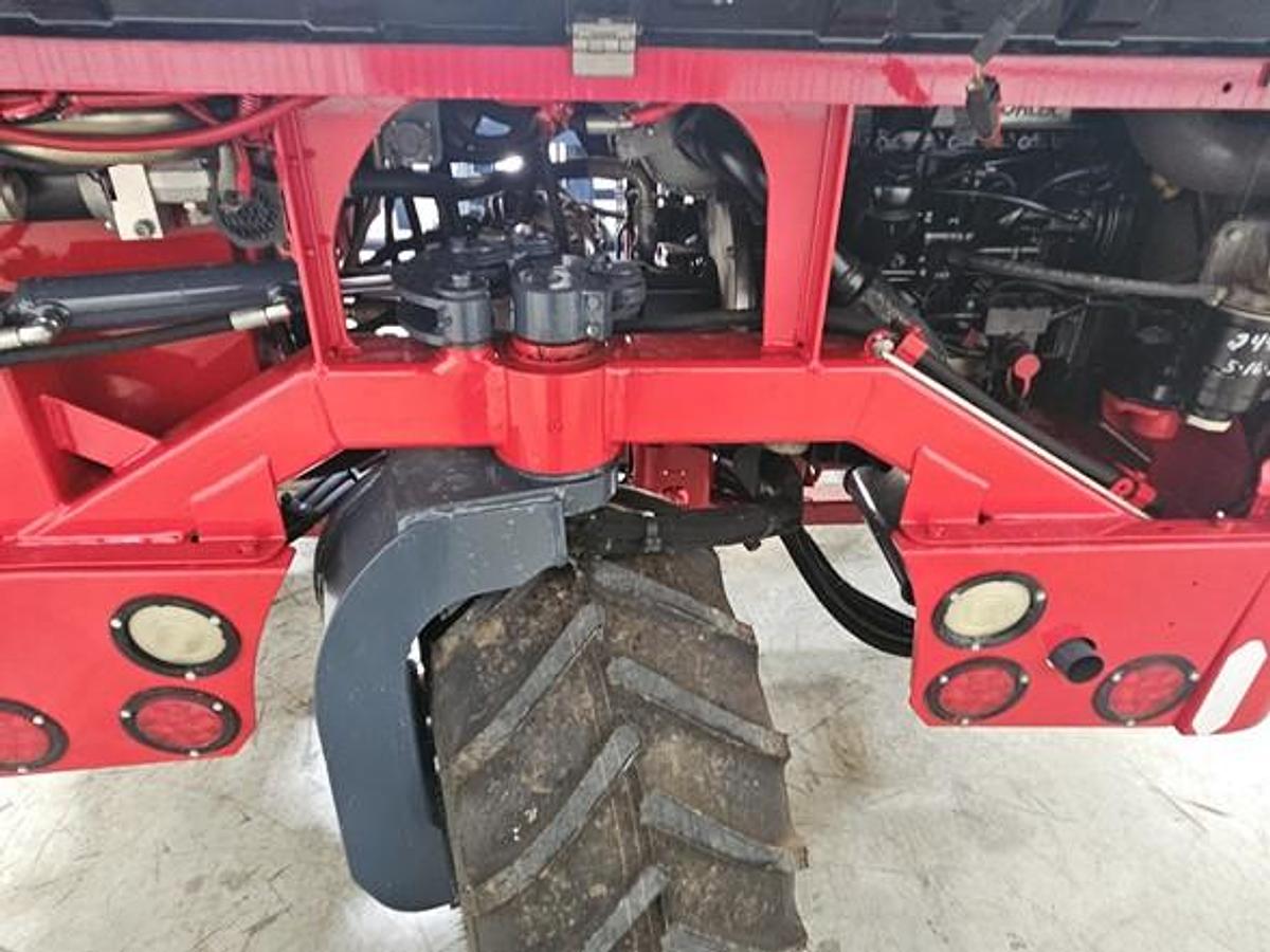 Used 2015 Moffett M8 55.3