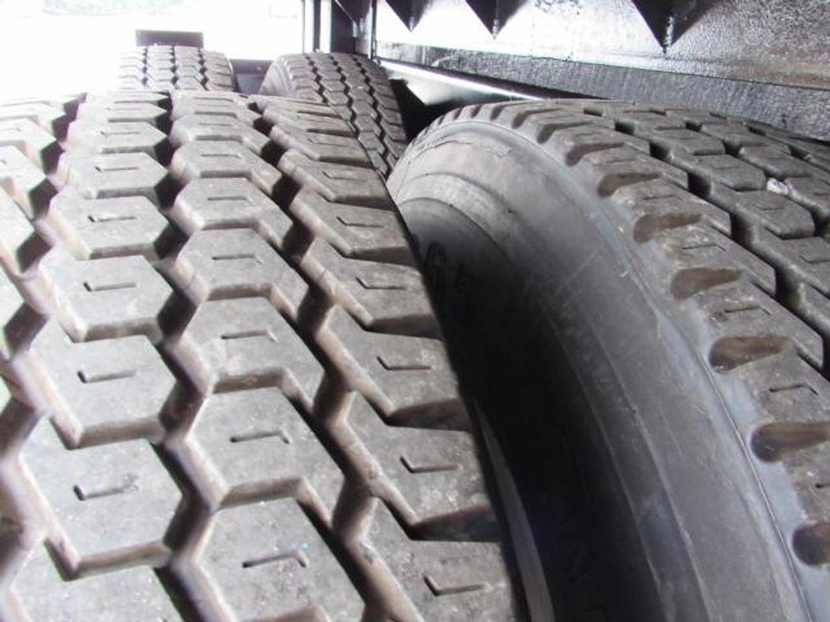 Used 2021 Freightliner M2 106