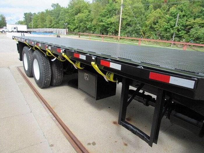 Used 2014 International DuraStar 4400