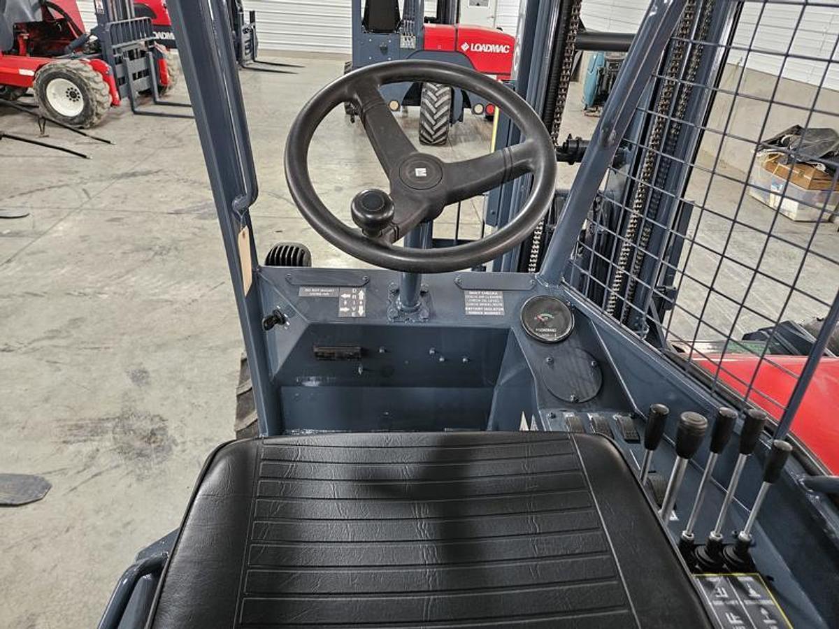 Used 2018 LOADMAC 825.4   4 Way Forklift w/Extended Reach