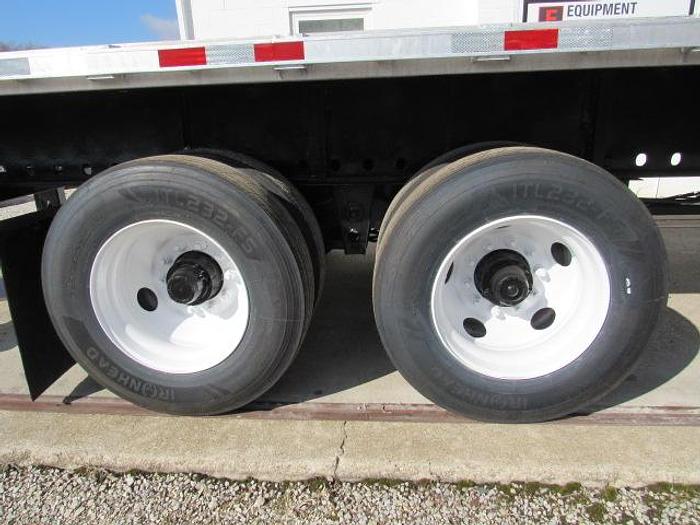 Used 2014 Utility  48' X 102 Alum Combo Princeton/Moffett Trailer