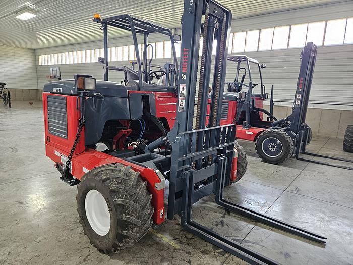 Used 2015 Moffett M8 55.3