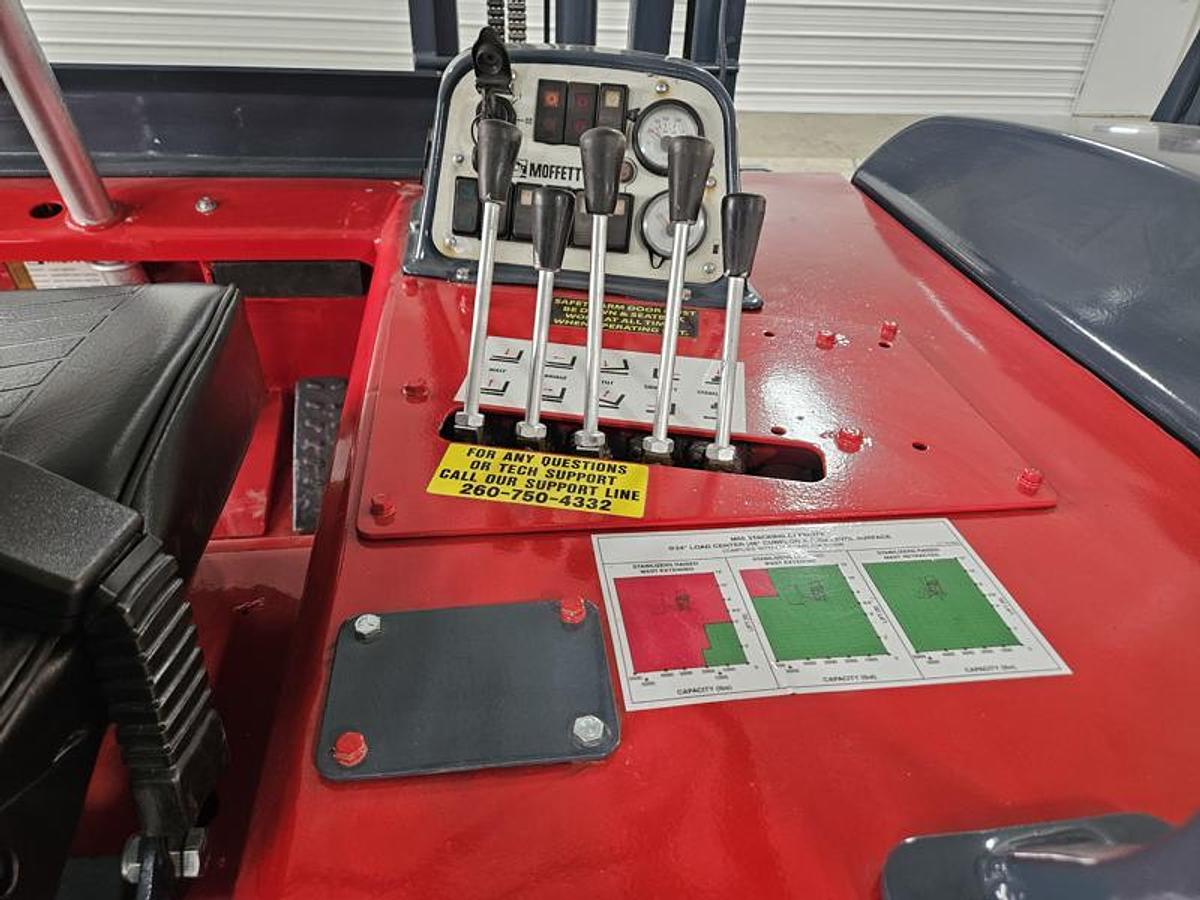 Used 2013  Moffett M 55.4  4 Way